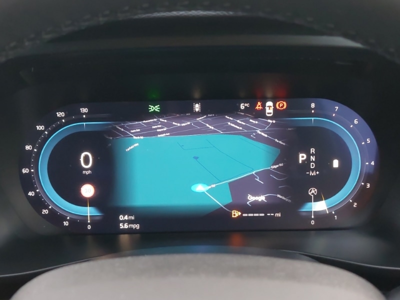 Used Volvo XC40 2024 for sale - 76920222: Photo 12