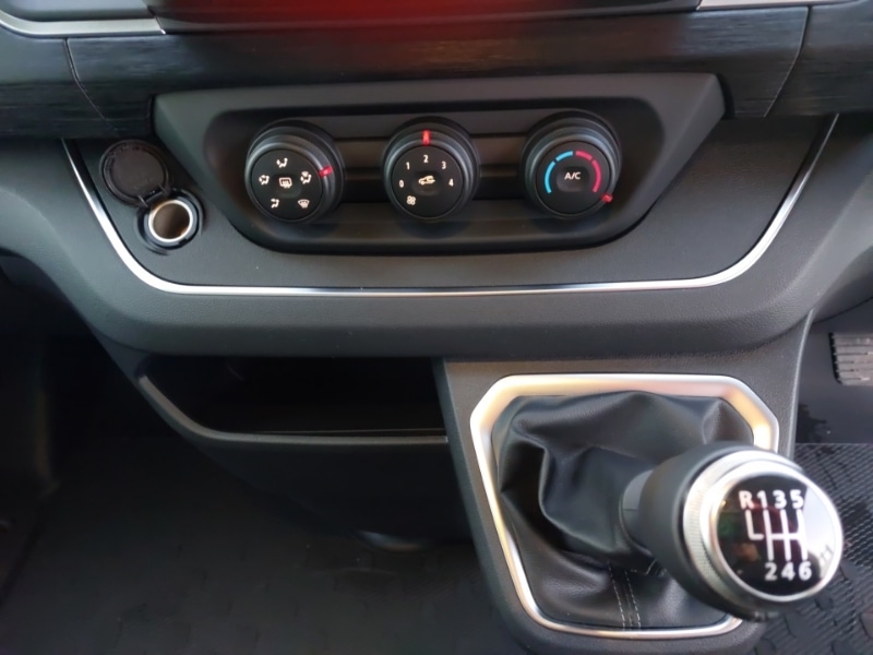 Used Renault Trafic 2025 for sale - 77357879: Photo 14