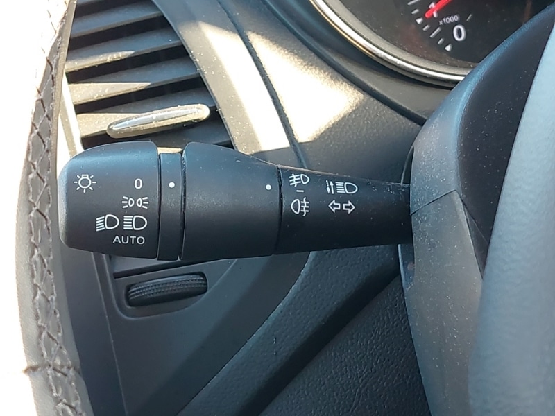 Used Renault Captur 2019 for sale - 76759025: Photo 16