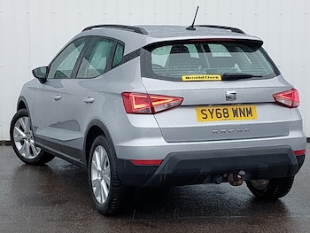 Used SEAT Arona 2018 for sale - 77847444: Photo
