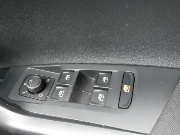 Used Volkswagen Taigo 2024 for sale - 74620806: Photo 12
