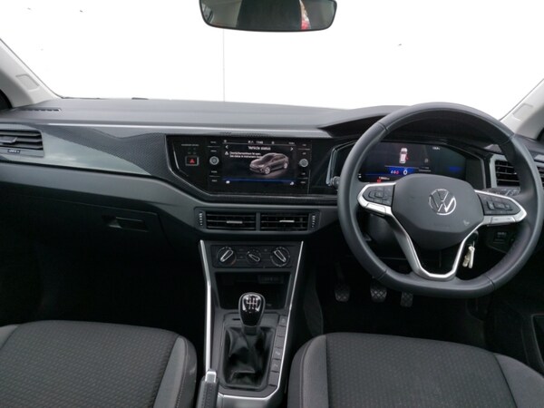 Used Volkswagen Taigo 2024 for sale - 74620806: Photo 2