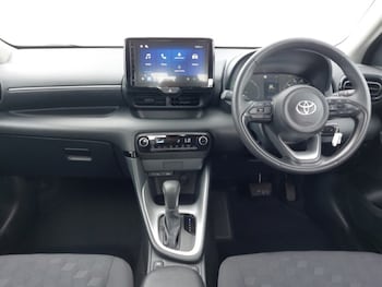Used Toyota Yaris 2025 for sale - 78747536: Photo