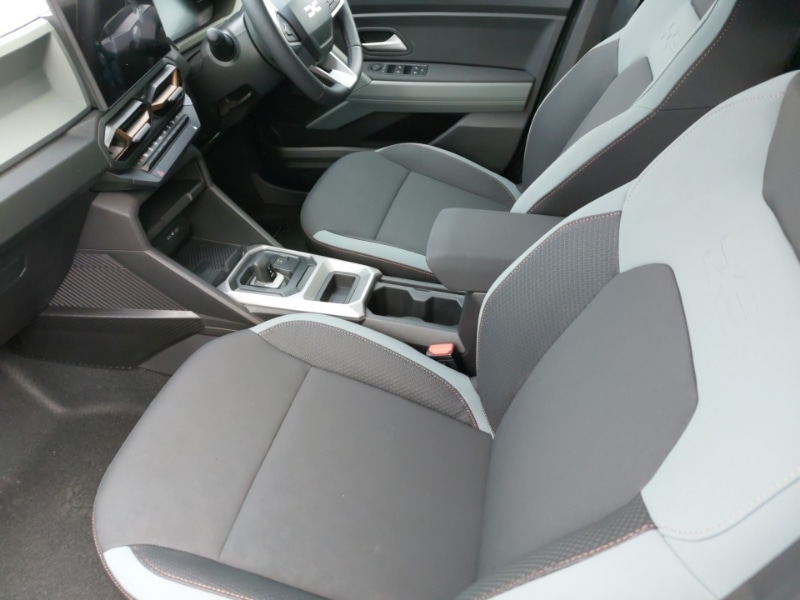 Used Dacia Duster 2025 for sale - 77223667: Photo 5