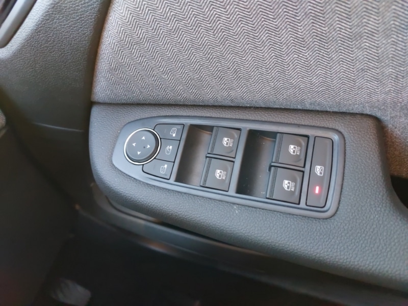 Used Renault Clio 2025 for sale - 76885345: Photo 13