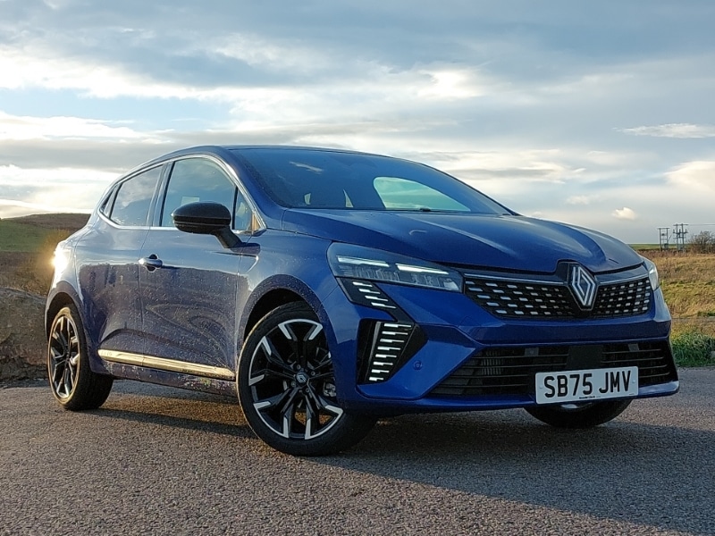 Used Renault Clio 2025 for sale - 76885352: Photo 1