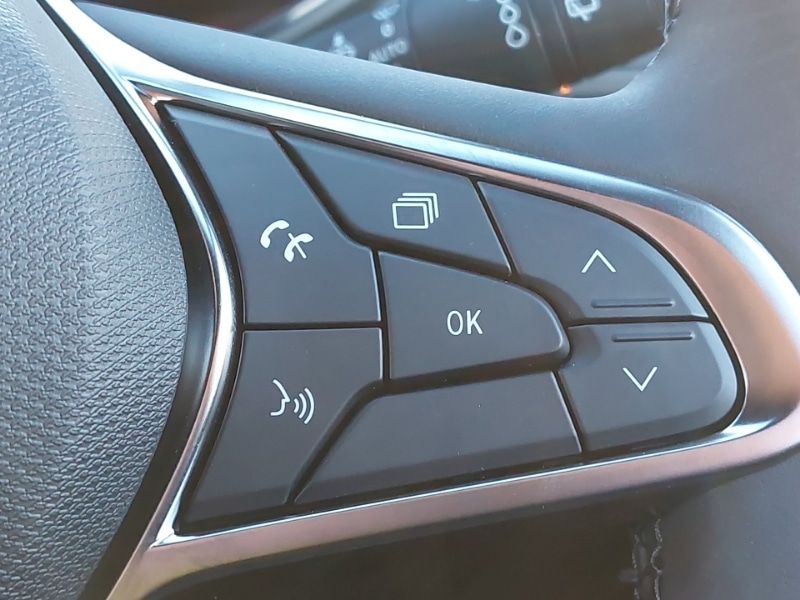 Used Renault Clio 2025 for sale - 76885352: Photo 15