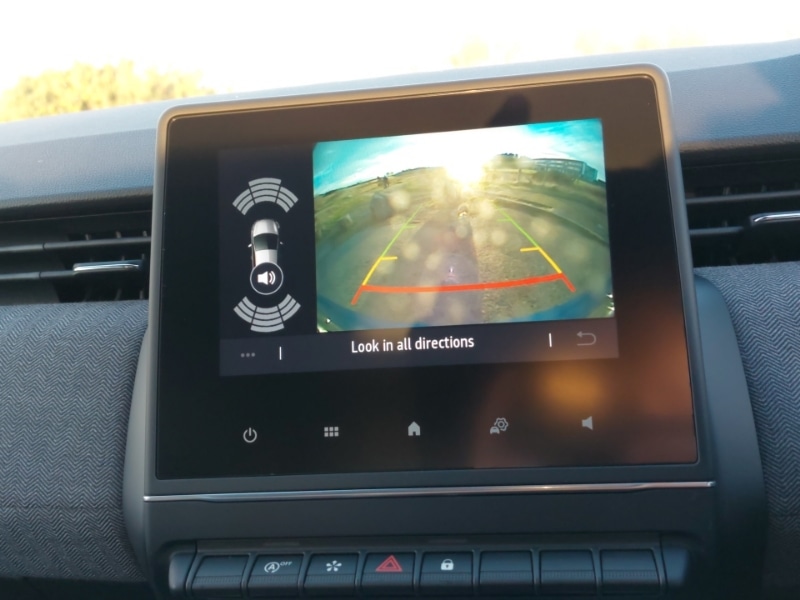 Used Renault Clio 2025 for sale - 76885352: Photo 18