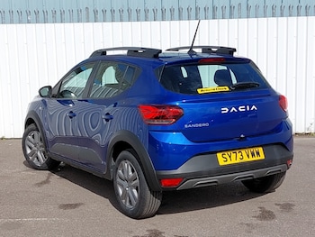 Used Dacia Sandero Stepway 2023 for sale - 79440252: Photo