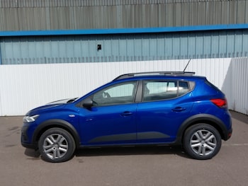 Used Dacia Sandero Stepway 2023 for sale - 79440252: Photo