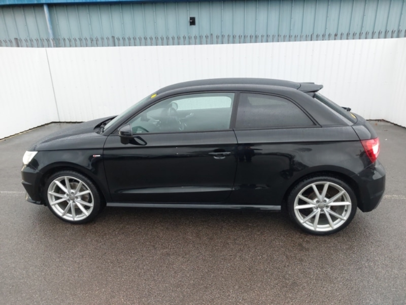 Used Audi A1 2015 for sale - 77343233: Photo 4