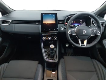 Used Renault Clio 2025 for sale - 77165258: Photo