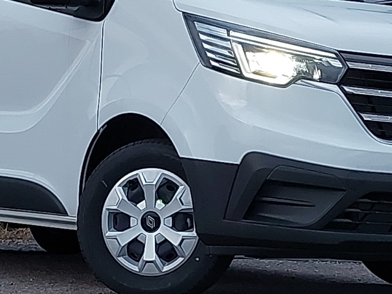 Used Renault Trafic 2025 for sale - 76431705: Photo 9