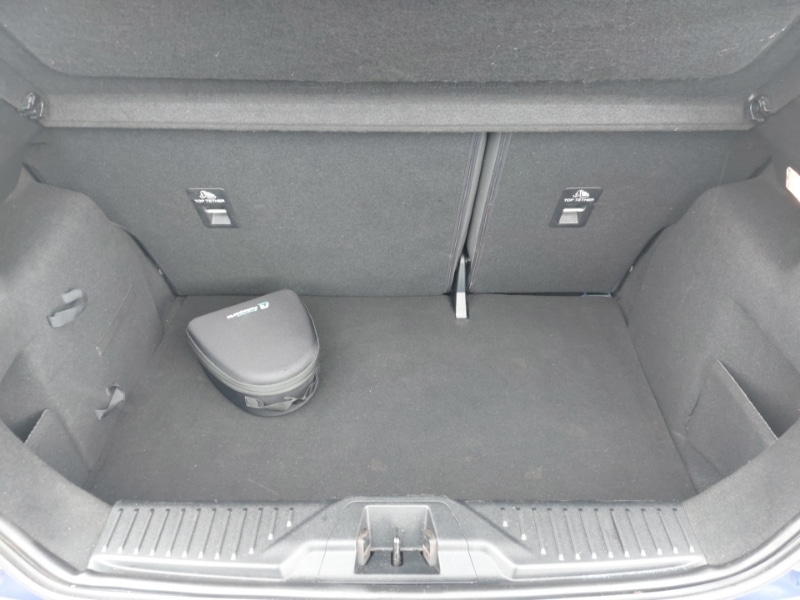 Used Ford Fiesta 2018 for sale - 78066065: Photo 8