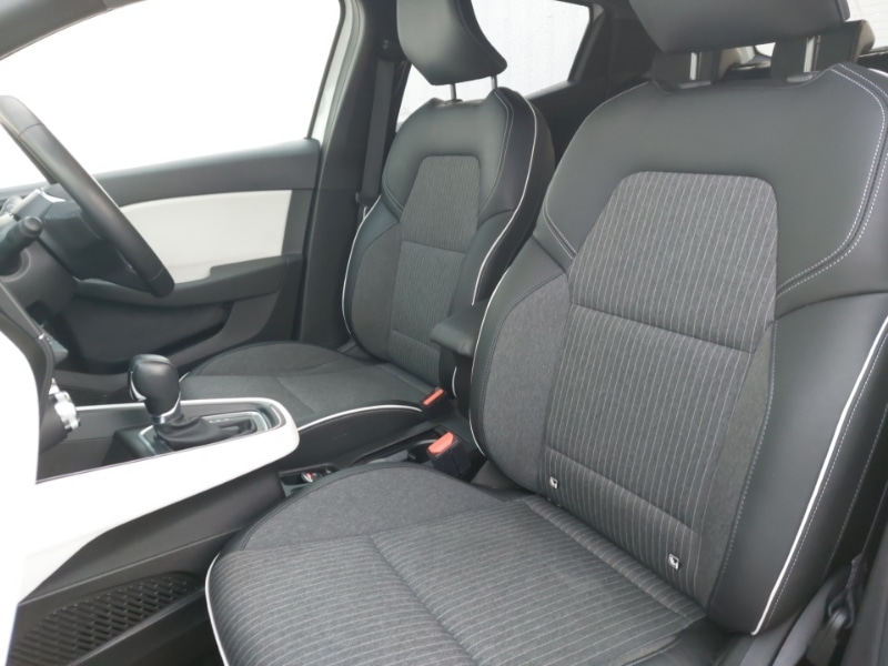 Used Renault Clio 2023 for sale - 77162568: Photo 5