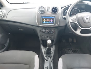 Used Dacia Sandero Stepway 2020 for sale - 78441070: Photo