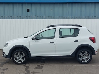 Used Dacia Sandero Stepway 2020 for sale - 78441070: Photo