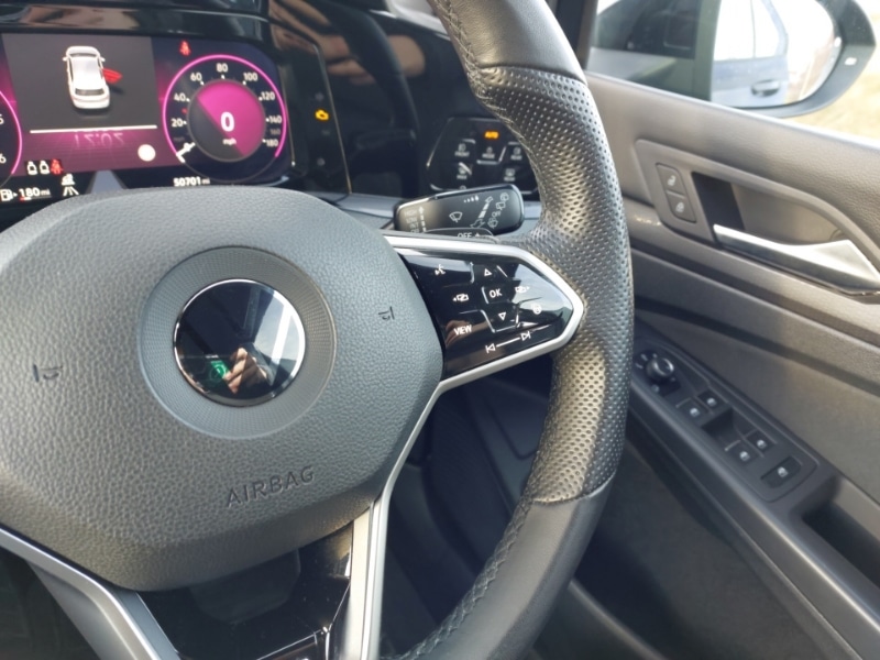 Used Volkswagen Golf 2020 for sale - 77228848: Photo 10