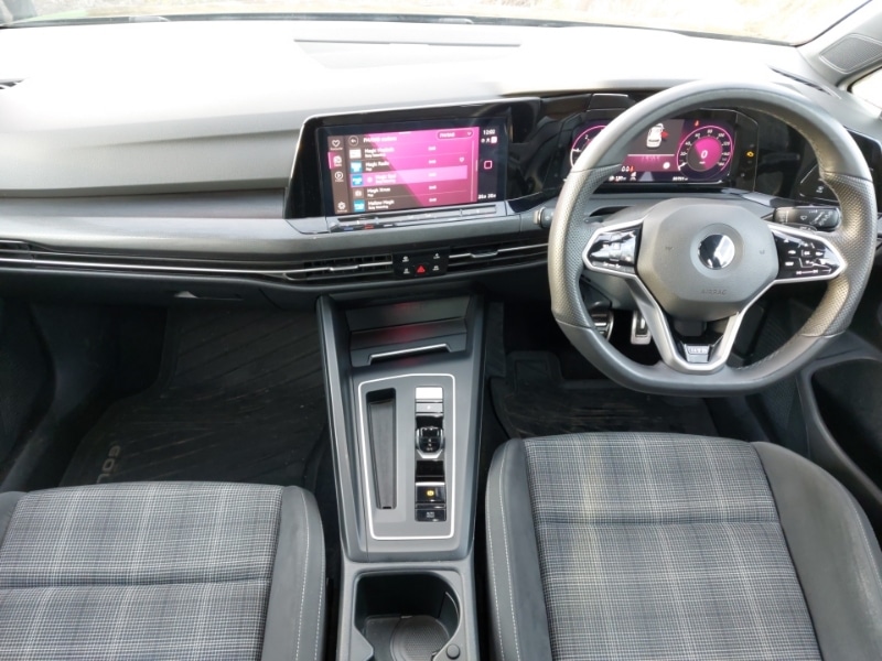 Used Volkswagen Golf 2020 for sale - 77228848: Photo 2