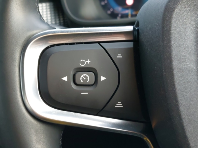 Used Volvo XC40 2024 for sale - 76911660: Photo 14