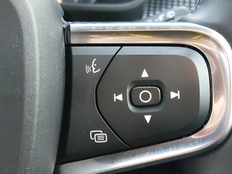 Used Volvo XC40 2024 for sale - 76911660: Photo 15