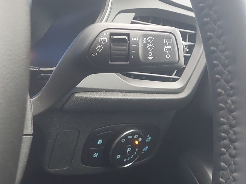 Used Ford Focus 2023 for sale - 76964268: Photo 17