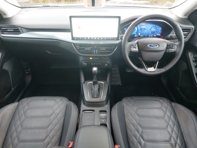 Used Ford Focus 2023 for sale - 76964268: Photo 2