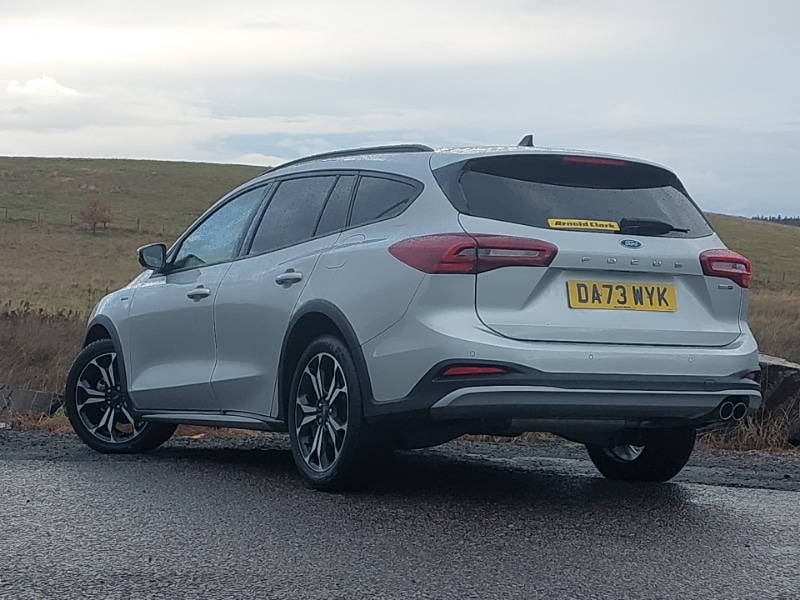 Used Ford Focus 2023 for sale - 76964268: Photo 3