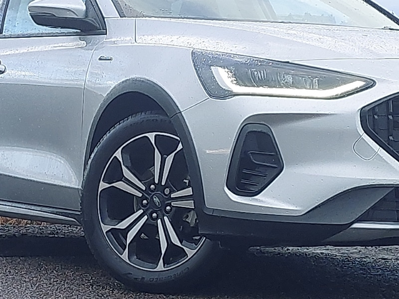 Used Ford Focus 2023 for sale - 76964268: Photo 9