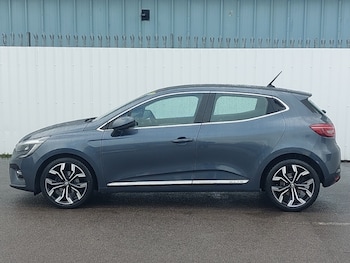 Used Renault Clio 2021 for sale - 78321069: Photo