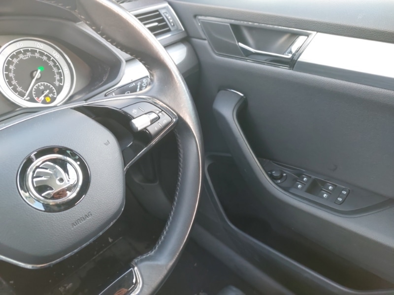 Used Skoda Superb 2021 for sale - 77201921: Photo 10