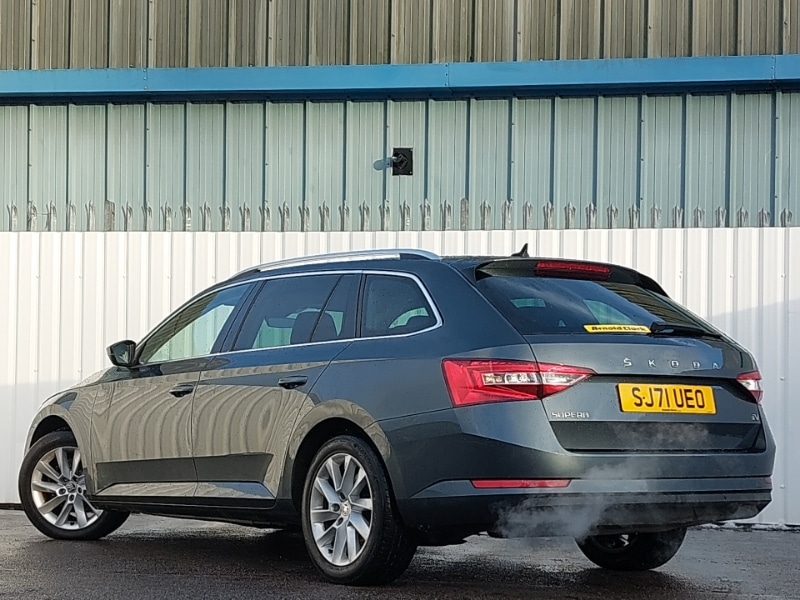 Used Skoda Superb 2021 for sale - 77201921: Photo 3