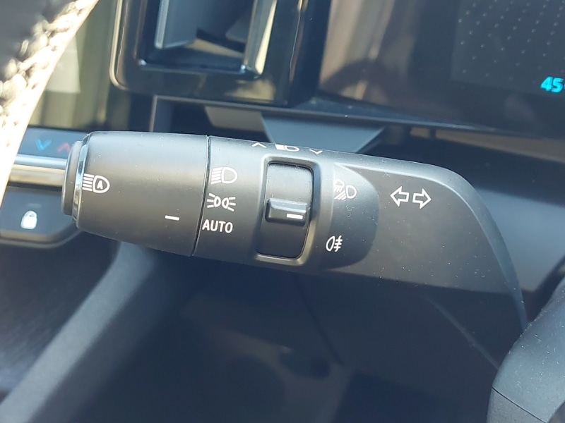 Used Renault Megane E Tech 2022 for sale - 78126126: Photo 15