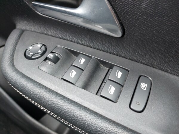 Used Vauxhall Mokka 2022 for sale - 75315683: Photo 12