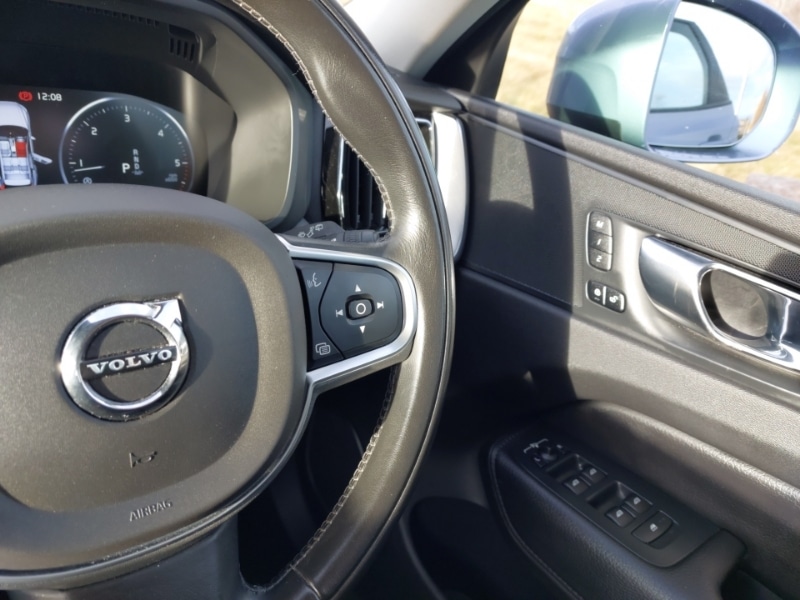 Used Volvo XC60 2019 for sale - 76741620: Photo 10