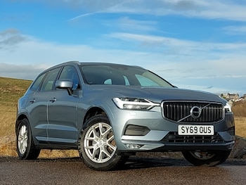 2019 - 2.0 B4D Momentum Pro 5dr AWD Geartronic