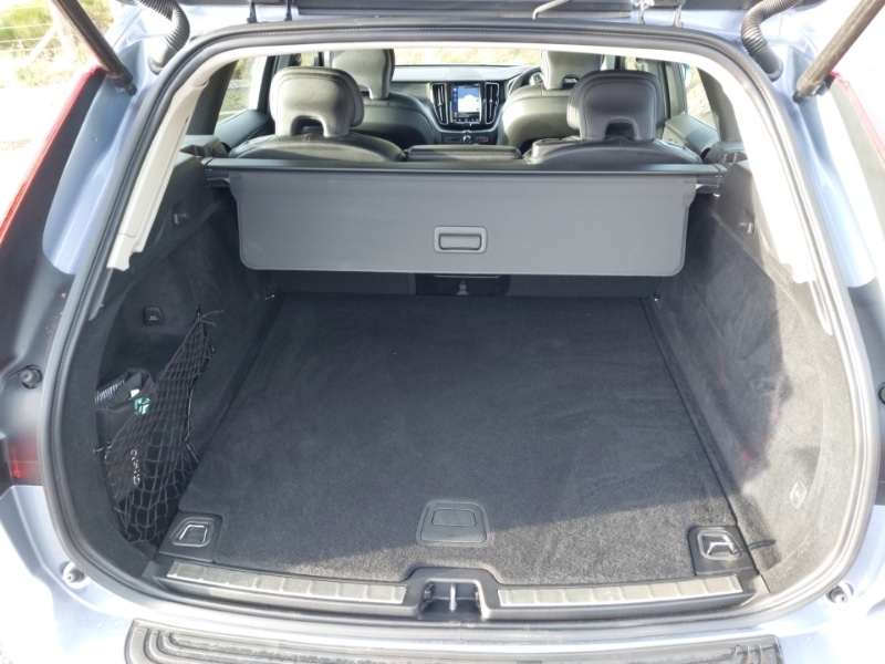 Used Volvo XC60 2019 for sale - 76741620: Photo 8