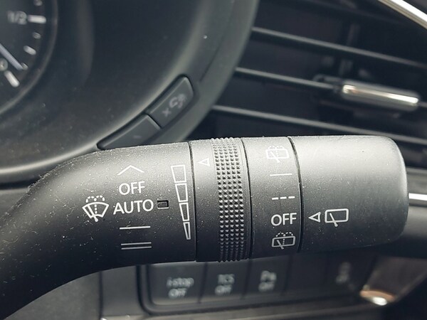 Used Mazda CX-30 2023 for sale - 74782058: Photo 15