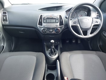 Used Hyundai i20 2013 for sale - 78921724: Photo