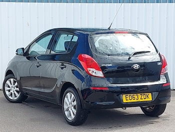 Used Hyundai i20 2013 for sale - 78921724: Photo