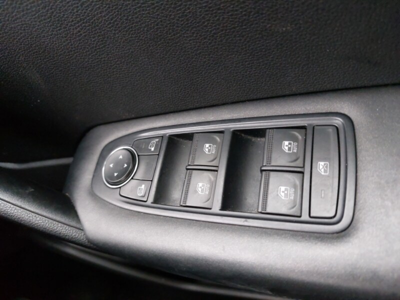 Used Renault Captur 2022 for sale - 76533218: Photo 13