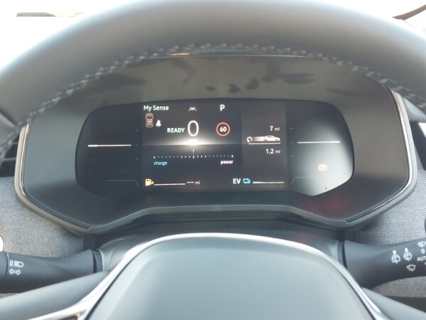 Used Renault Clio 2025 for sale - 76244264: Photo 12