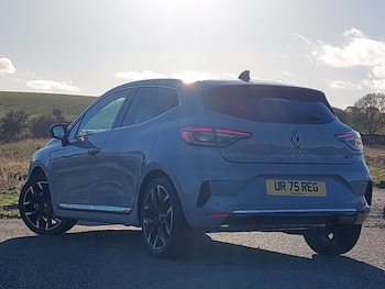 Used Renault Clio 2025 for sale - 76244264: Photo 3
