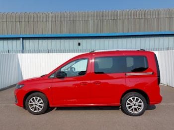 Used Ford Tourneo Connect 2023 for sale - 79214053: Photo