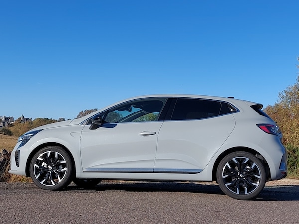Used Renault Clio 2025 for sale - 76244356: Photo 4