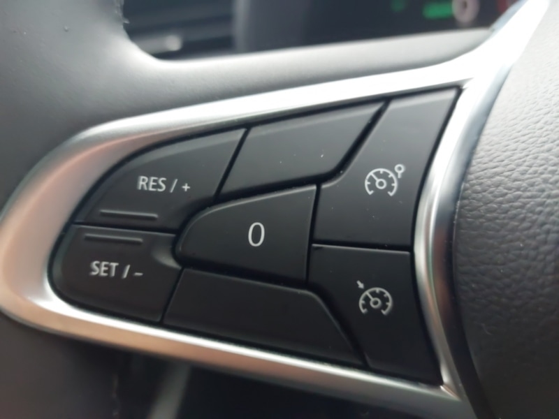 Used Renault Clio 2024 for sale - 77165249: Photo 13