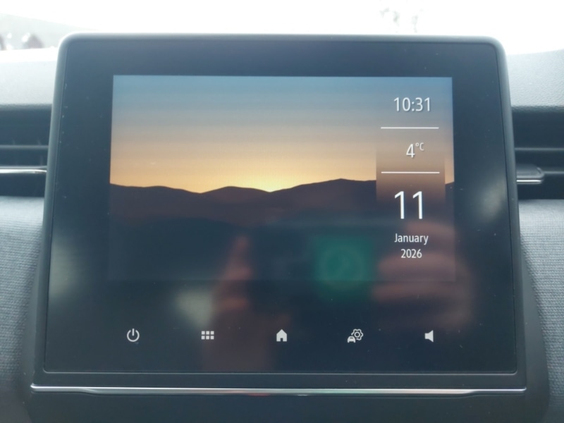 Used Renault Clio 2024 for sale - 77165249: Photo 17