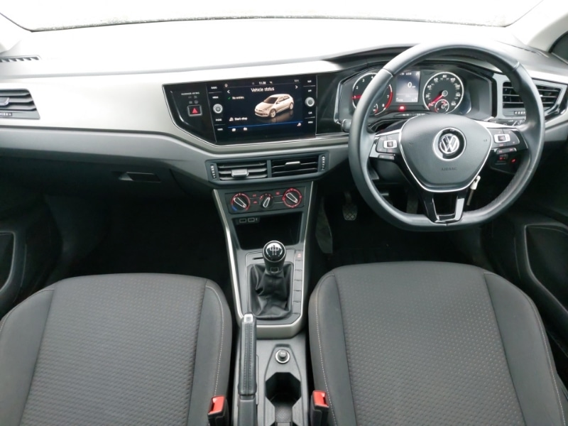 Used Volkswagen Polo 2019 for sale - 76879869: Photo 2