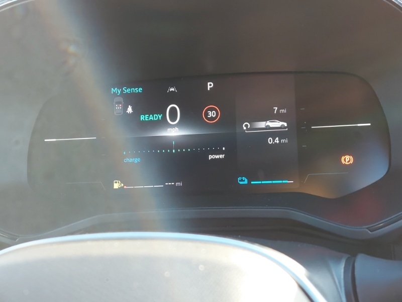 Used Renault Clio 2025 for sale - 76885361: Photo 12