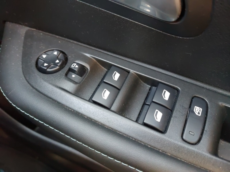 Used Peugeot 208 2021 for sale - 76431667: Photo 12